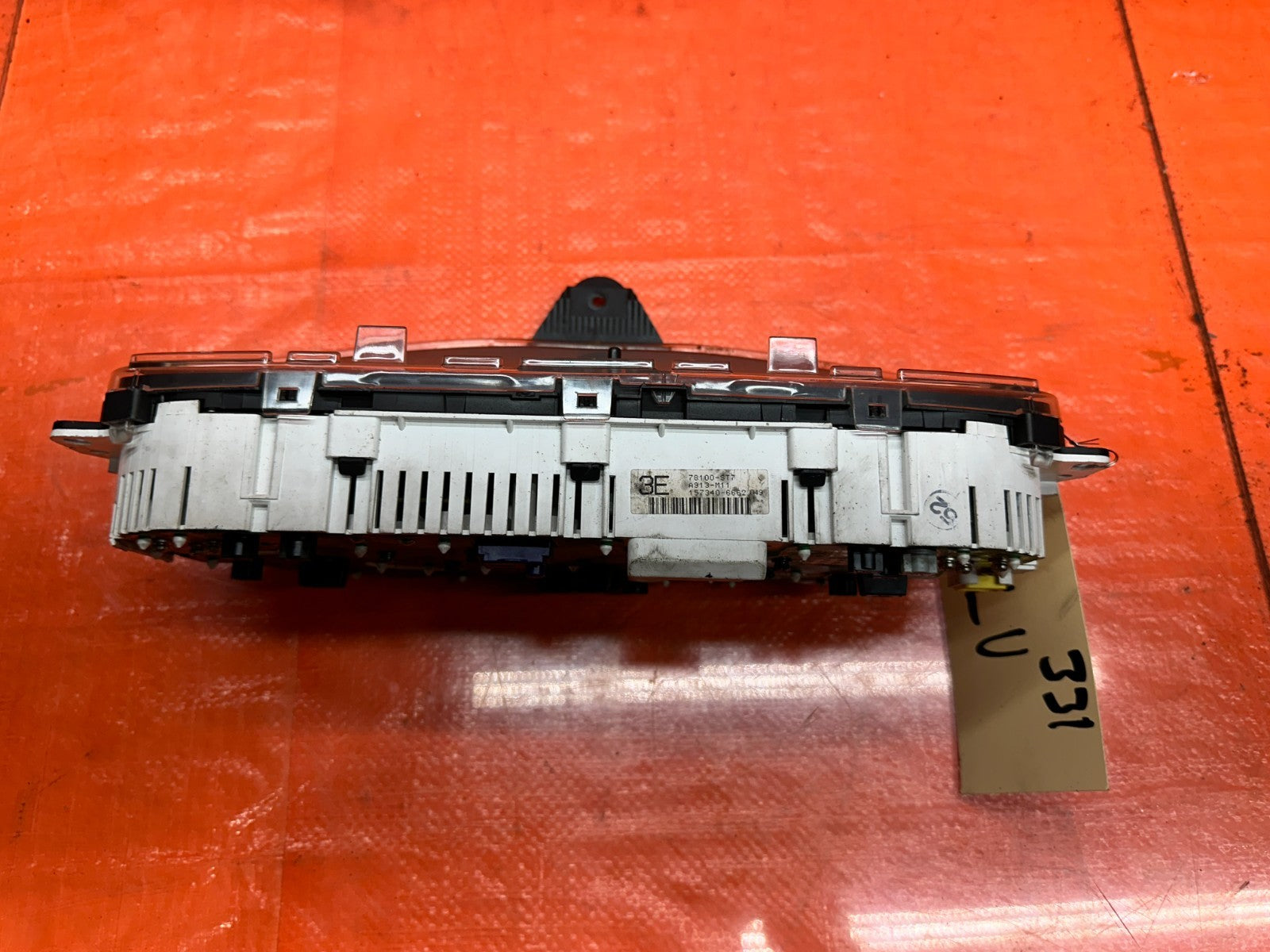 94 01 ACURA INTEGRA GSR 1.8L VTEC GAUGE CLUSTER SPEEDOMETER OEM #33110