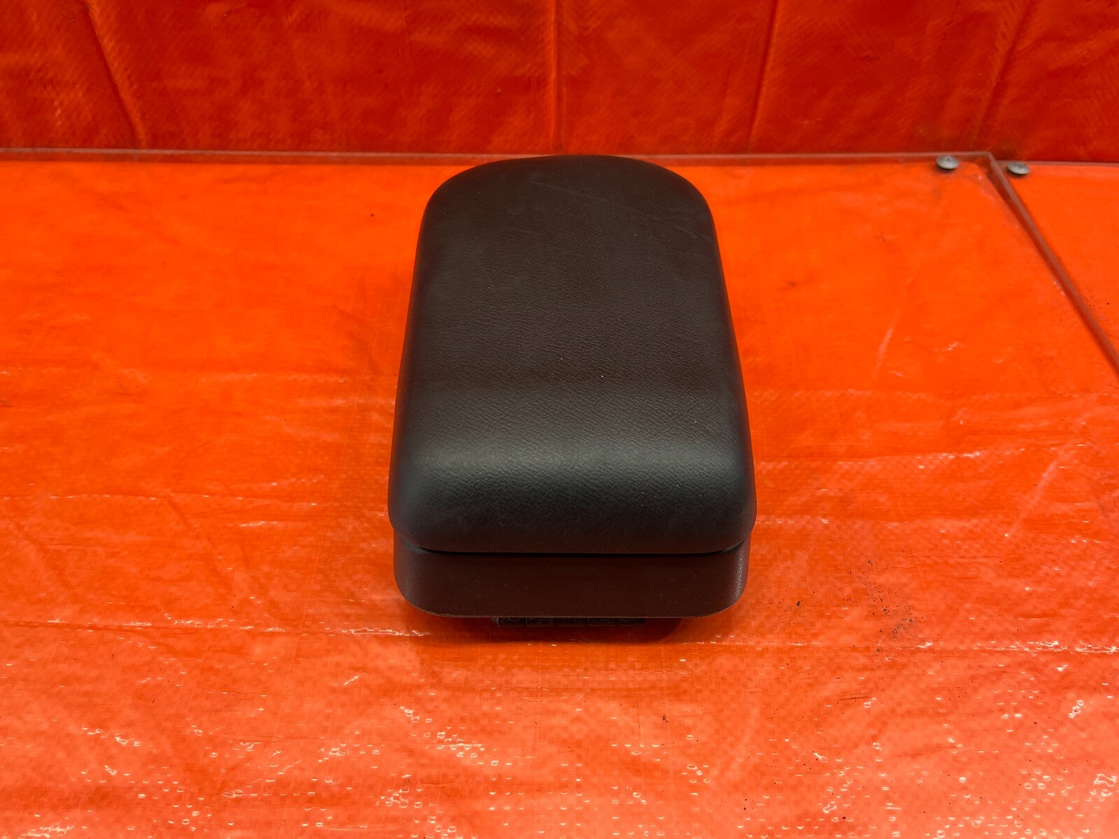 97 01 HONDA PRELUDE   ARM REST LID TOP COVER PORTION   OEM FACTORY #1208