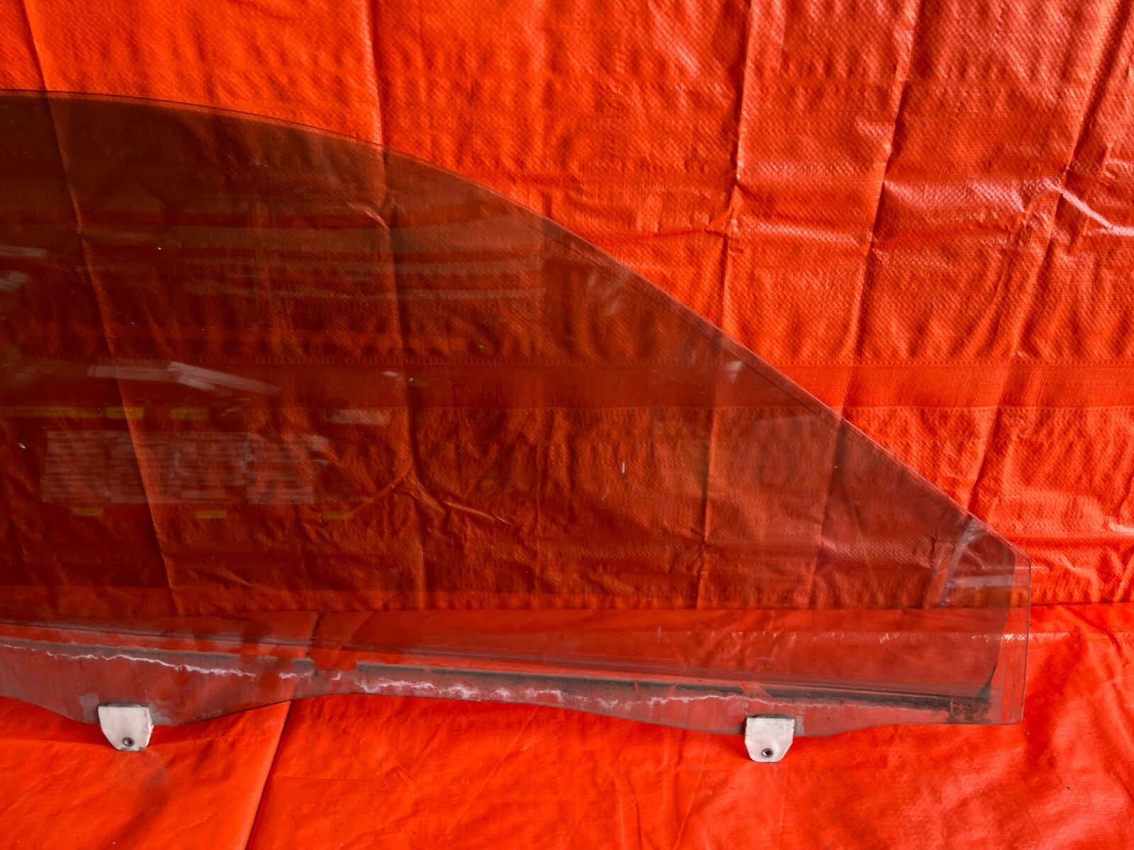 94 01 ACURA INTEGRA 2D   PASSENGER RIGHT FRONT   WINDOE GLASS   OEM FACTORY #576
