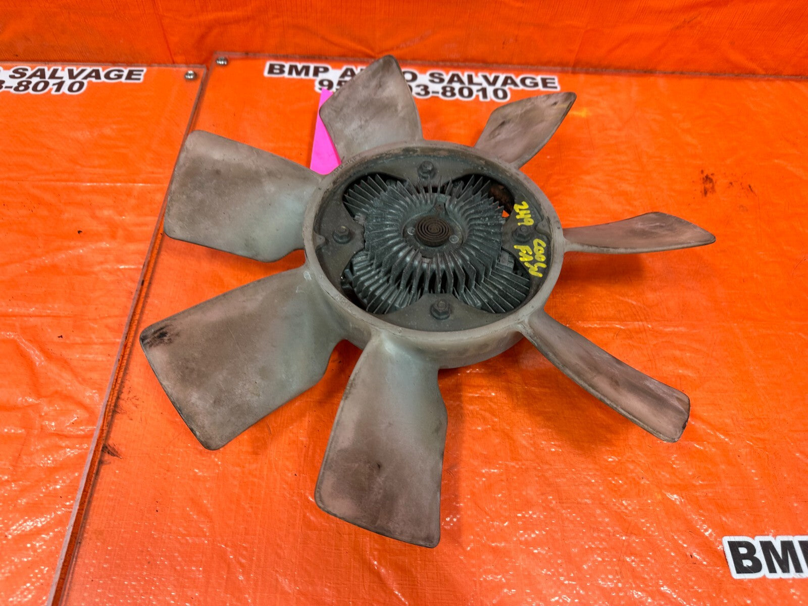 96 00 TOYOTA TACOMA   RADIATOR SHROUD COOLING FAN BLADE AND MOTOR   OEM #2498