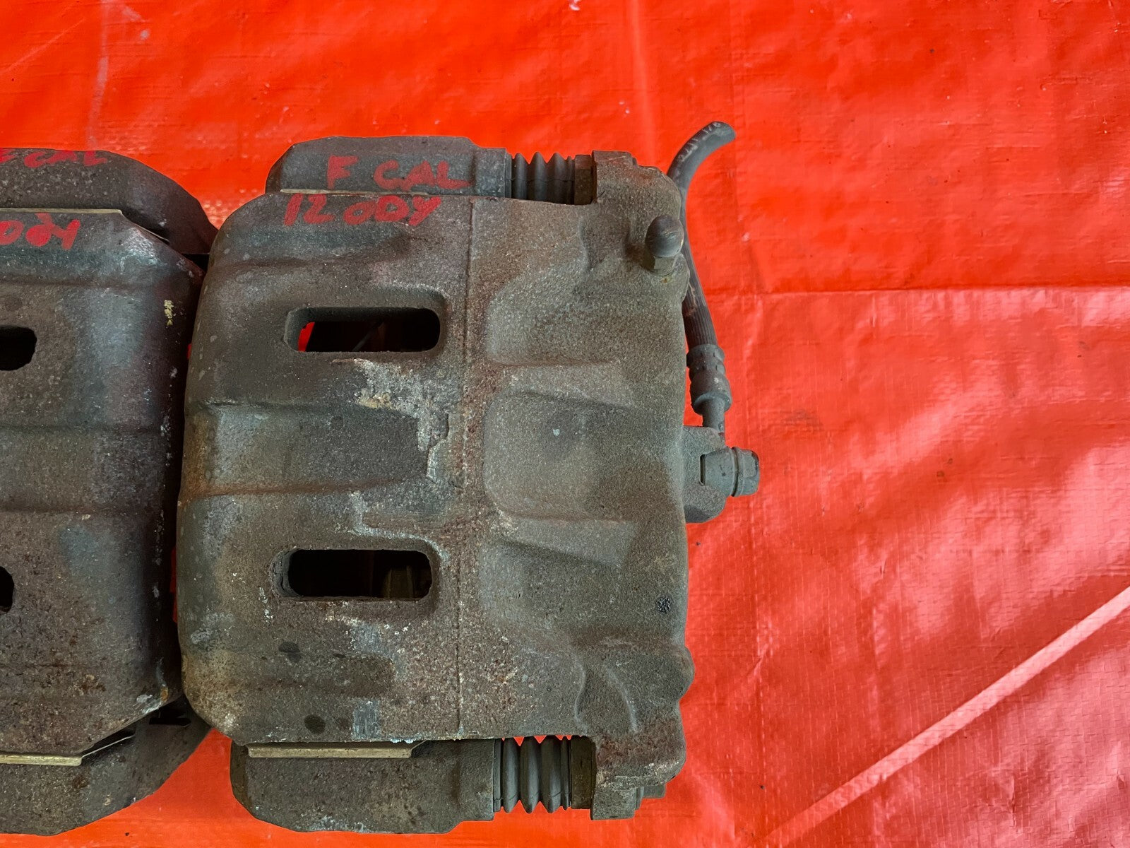 11 17 HONDA ODYSSEY   FRONT   BRAKE CALIPER SET   LEFT RIGHT CALIPERS   OEM OE3