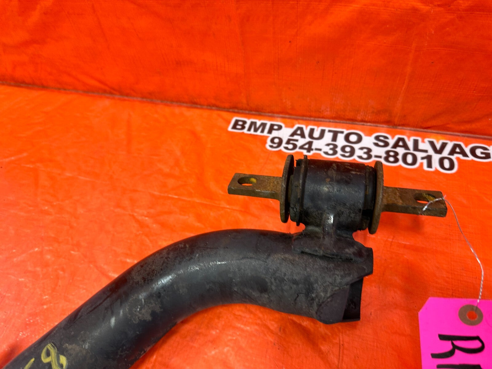 02 05 HONDA CIVIC SI EP3 PASSENGER RIGHT REAR LOWER TRAILING CONTROL ARM OEM 2582
