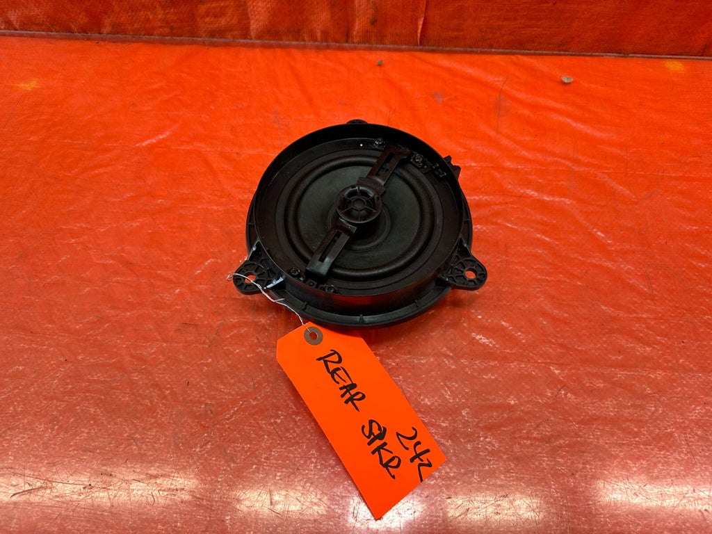 14 16 INFINITI Q50 SPORT & RED SPORT LEFT OR RIGHT REAR BOSE DOOR SPEAKER #2420