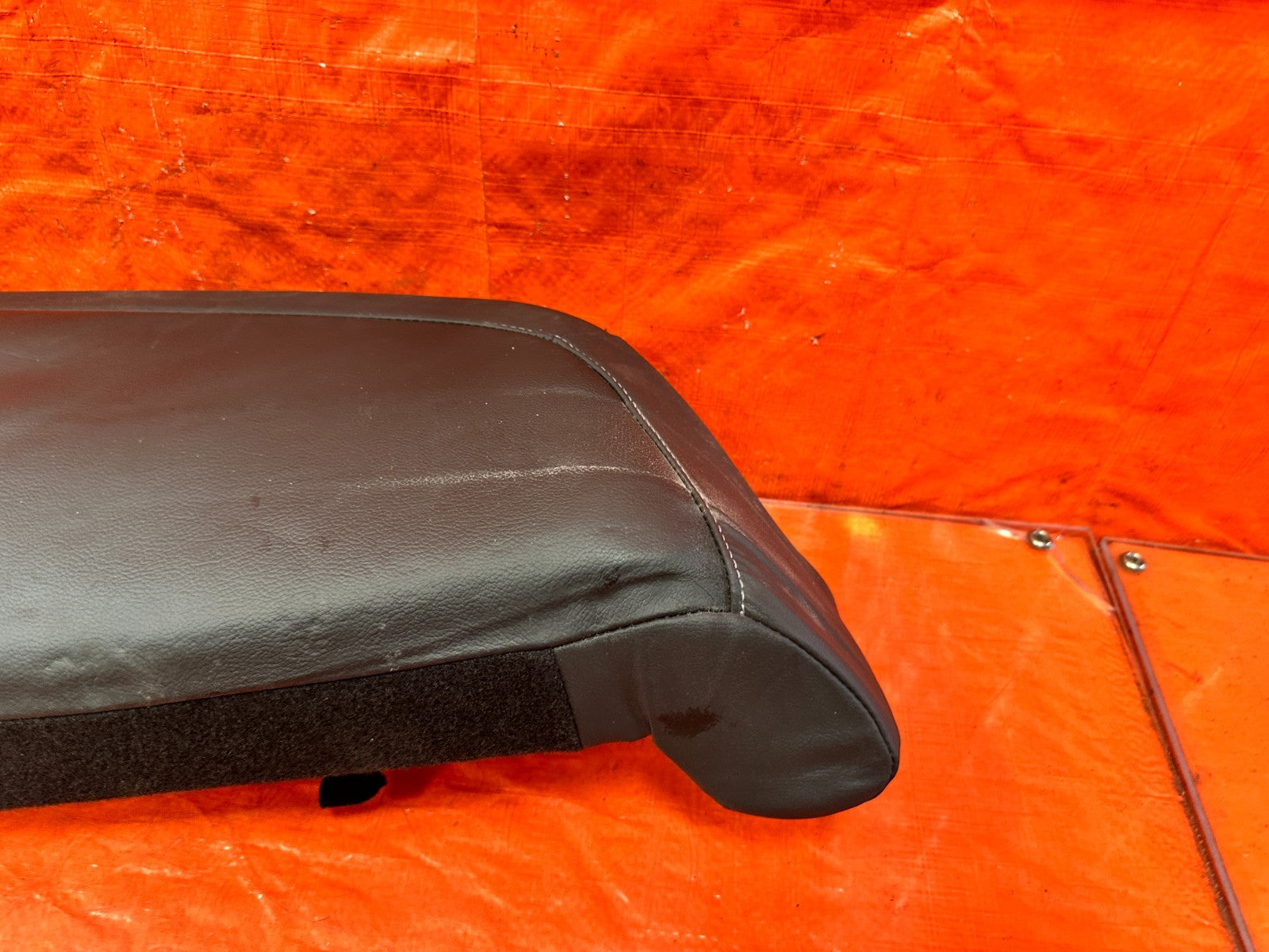 09 10 ACURA TSX   BLACK LEATHER REAR RIGHT OUTER SEAT SKIN   OEM FACTORY 3053