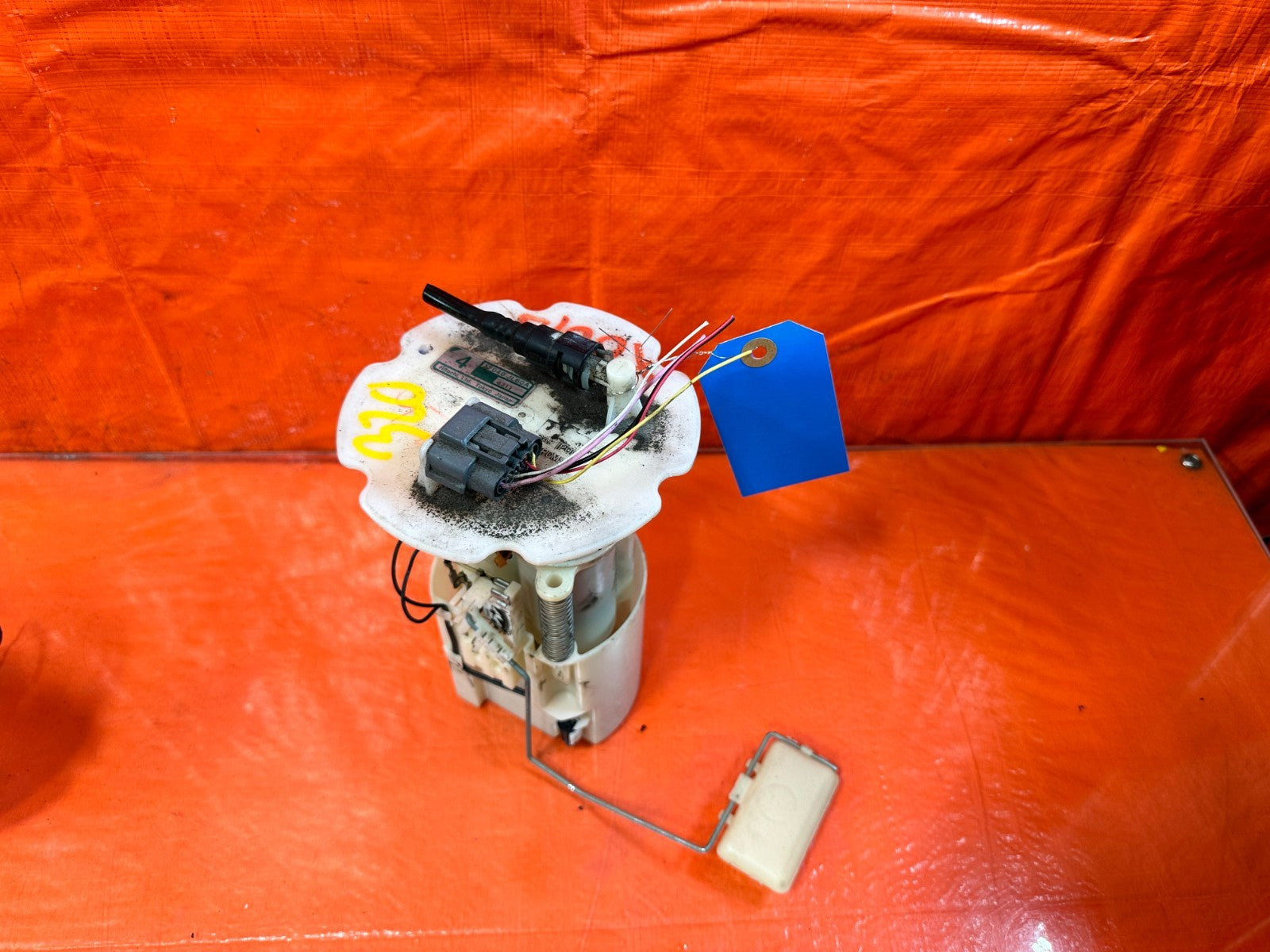 08 15 INFINITI G37 & Q60   2D COUPE   GASOLINE GAS FUEL PUMP SENDING UNIT OEM0