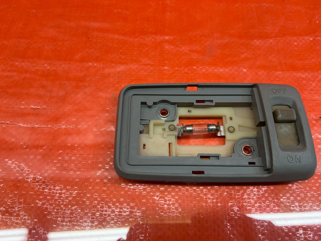 94 01 ACURA INTEGRA 2 DOOR GS GS R LS   REAR DOME MAP READING LIGHT LAMP OEM 1015