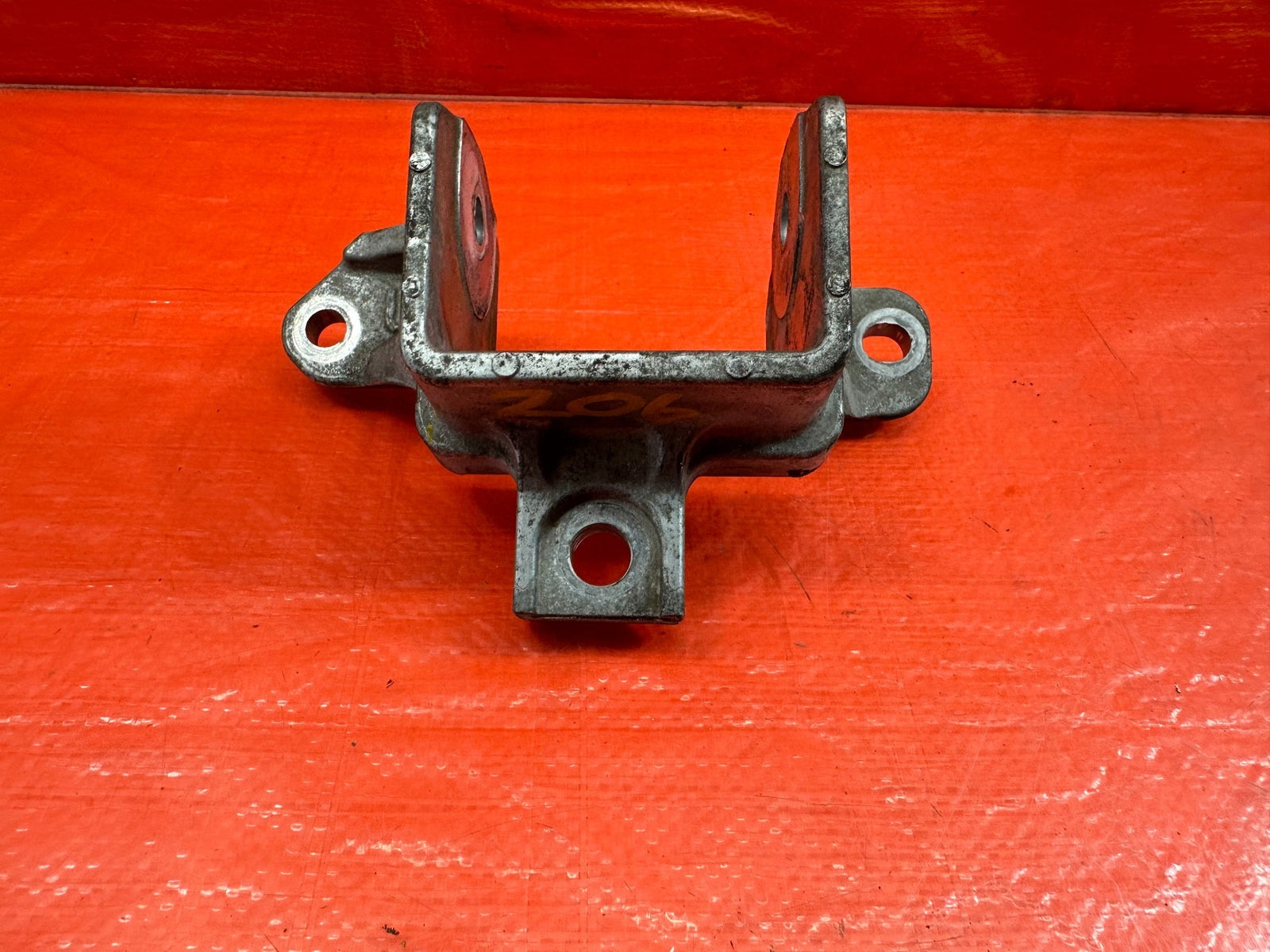 08 15 LANCER EVOLUTION X EVO 10 MR ALUMINUM AUTOMATIC TRANSMISSION BRACKET #2065
