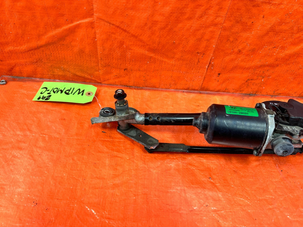 10 16 HYUNDAI GENESIS COUPE WINDSHIELD WIPER MOTOR W/ LINKAGE COMPLETE OEM 2995