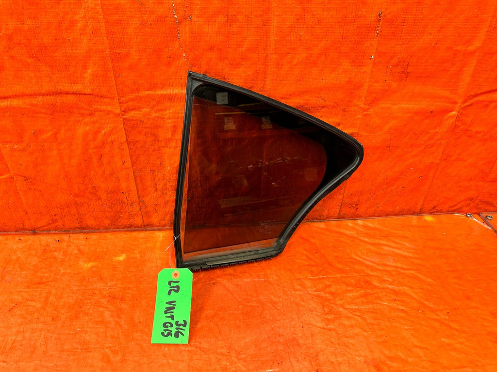14 20 INFINITI Q50   DRIVER LEFT REAR   DOOR VENT QUARTER GLASS   OEM #3160