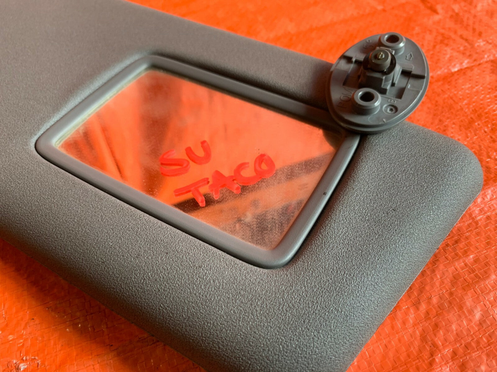 OEM 2005   2011 TOYOTA TACOMA PASSENGER RIGHT SUN VISOR BLOCKER GRAY COLOR6