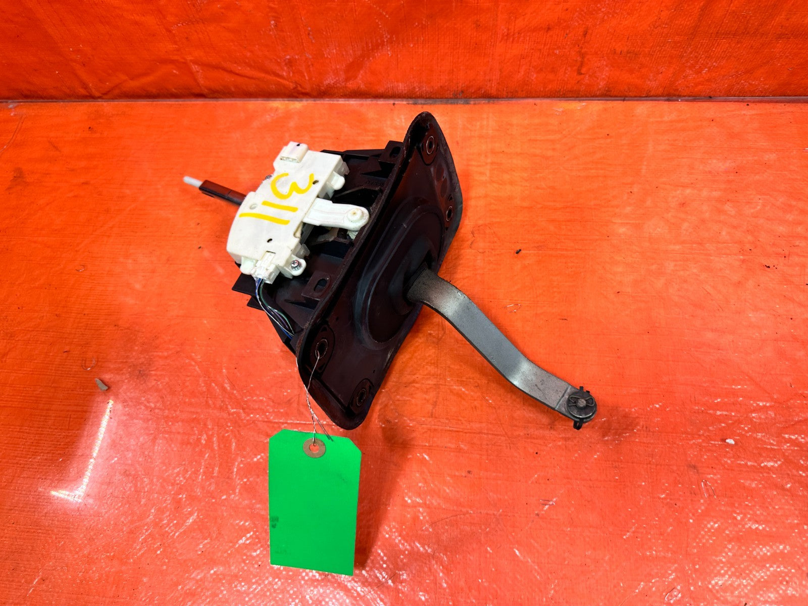 08 15 INFINITI G37 Q60 COUPE   AUTOMATIC TRANSMISSION SHIFTER GEAR SELECTOR #3116