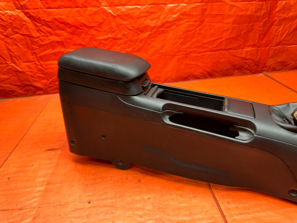 97 01 HONDA PRELUDE 2.2L MT MANUAL SHIFTER CENTER CONSOLE TRIM BEZEL OEM #33613