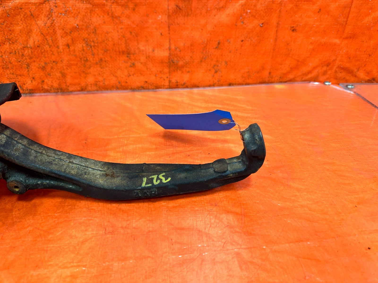 92 95 HONDA CIVIC   EX MODEL   PASSENGER RIGHT FRONT SPINDLE KNUCKLE HUB   3278