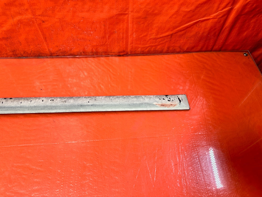 90 91 HONDA CIVIC HATCHBACK   DRIVER LEFT DOOR MOLDING IMPACT STRIP   OEM #3254
