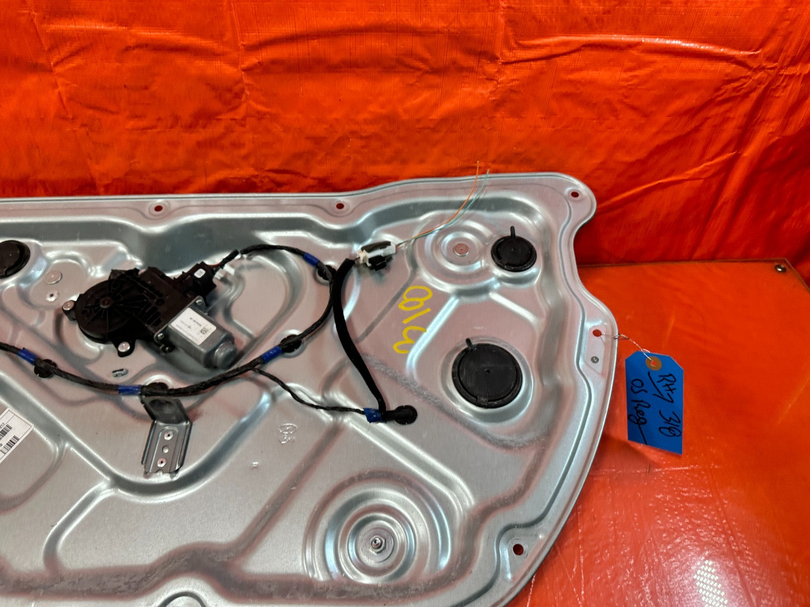 10 16 HYUNDAI GENESIS COUPE   PASSENGER RIGHT WINDOW REGULATOR W/ MOTOR OEM #3183