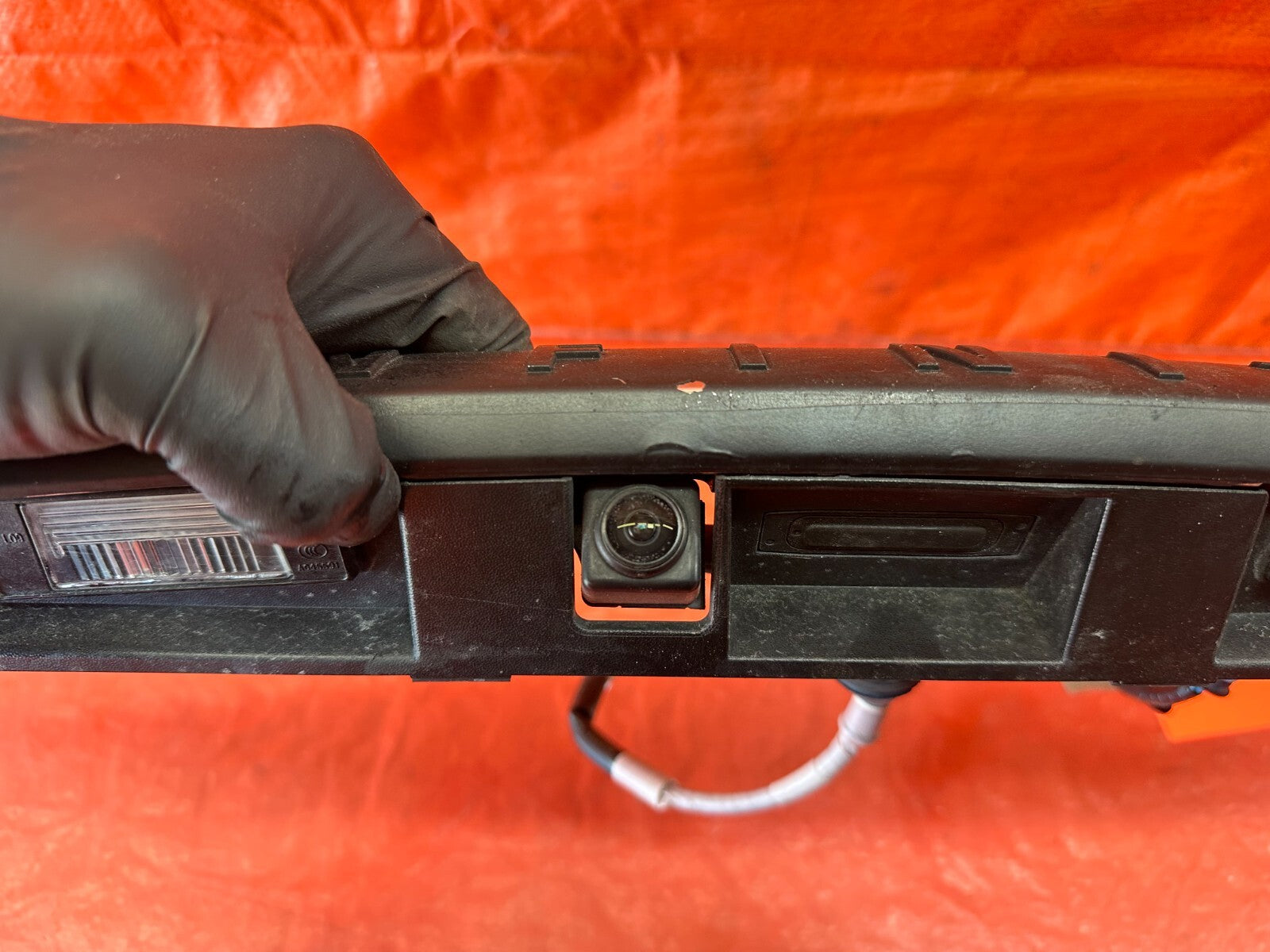 14 17 INFINITI Q50   REAR UPPER TRUNK TRIM W/ BACK UP CAMERA & INFINITI TEXT 2427