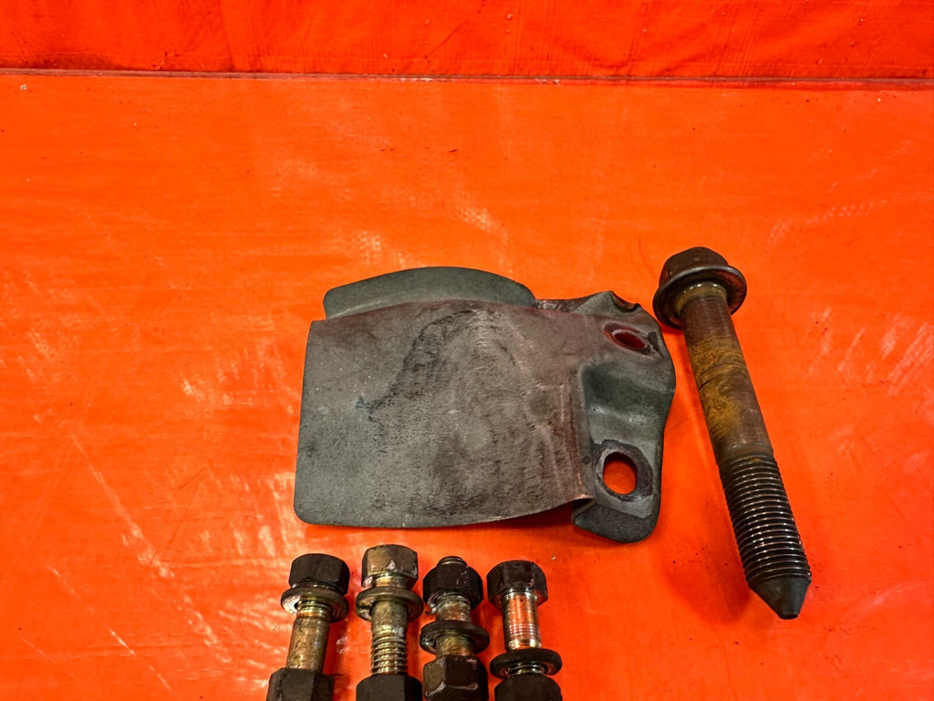 03 06 LANCER EVOLUTION VIII 8 EVO IX 9   DRIVESHAFT BRACKET BOLTS OEM #EVO96