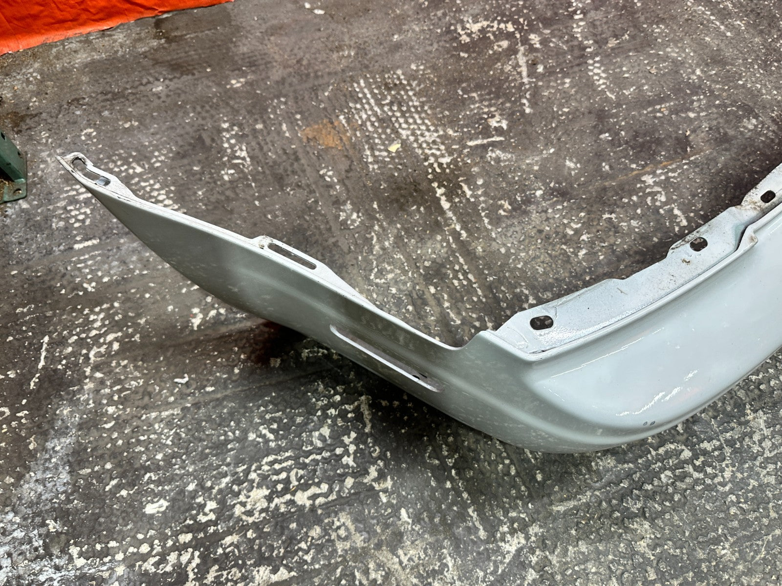 92 96 HONDA PRELUDE REAR BUMPER COVER OEM #33213