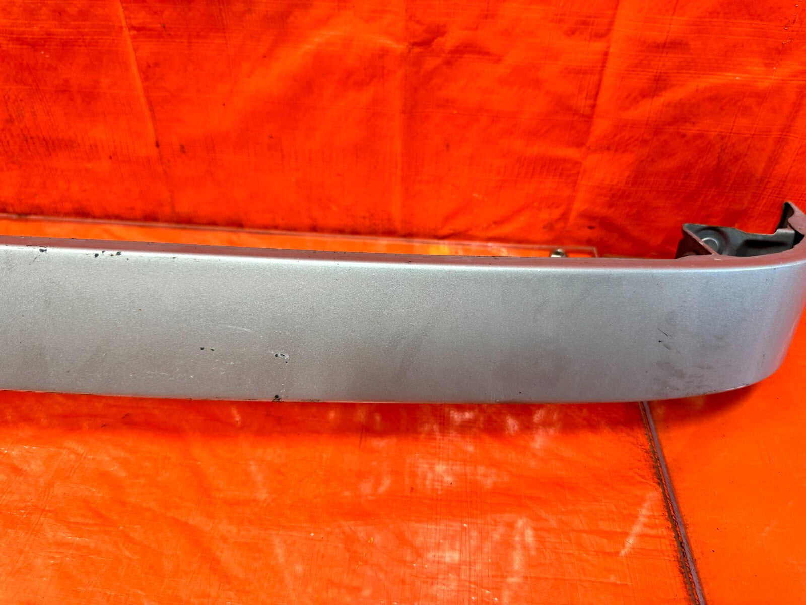 94 01 ACURA INTEGRA REAR BUMPER TAIL LIGHT LAMP GATE TRIM UPPER SKIRT PANEL #2818