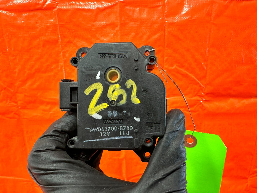 06 11 HONDA CIVIC   AC MOTOR   PART # AW063700 8750   OEM FACTORY #2822