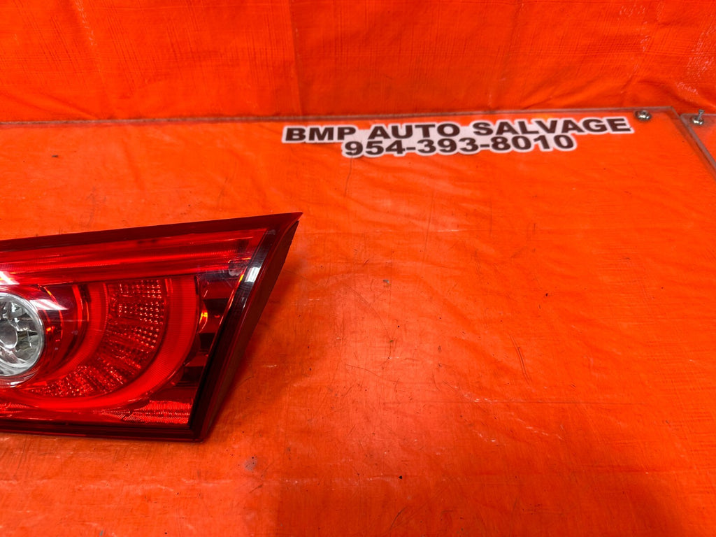 14 15 INFINITI Q50   DRIVER RIGHT TRUNK MOUNTED   INNER TAIL LIGHT LAMP OEM #Q501