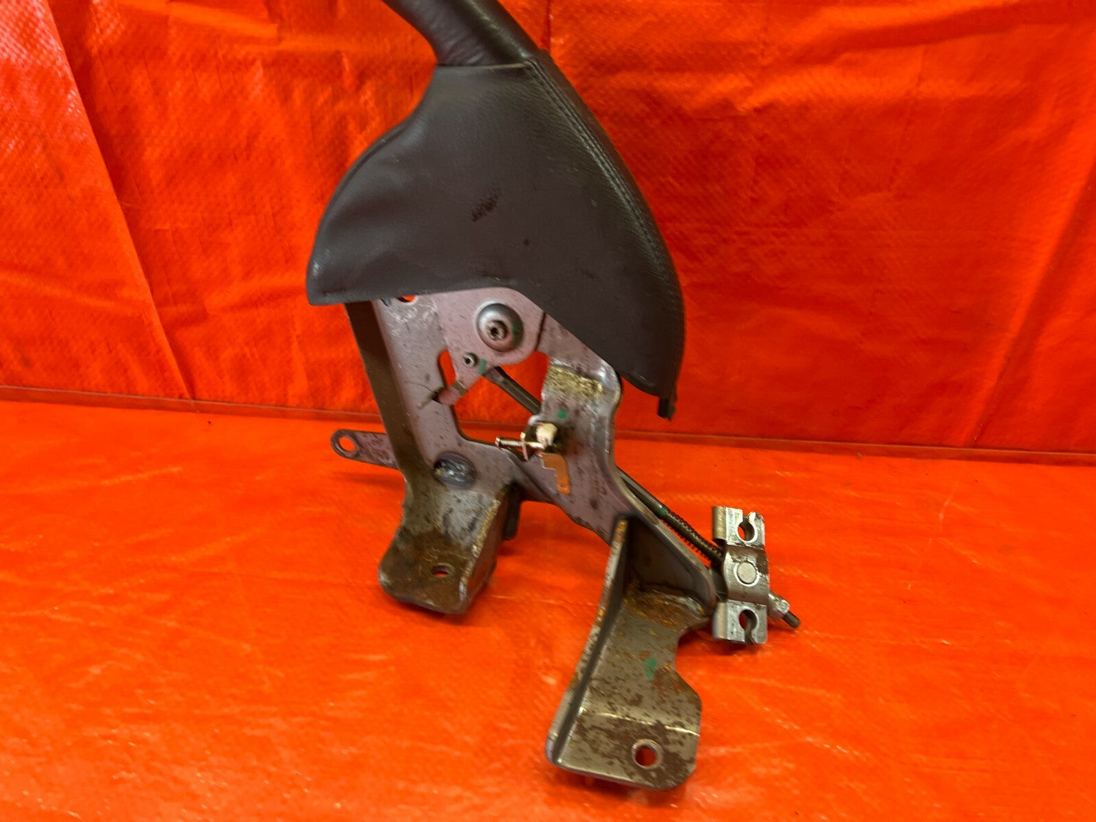 07 08 ACURA TL TYPE S   EMERGENCY / PARKING BRAKE HANDLE GRIP LEVER   OEM OE #874