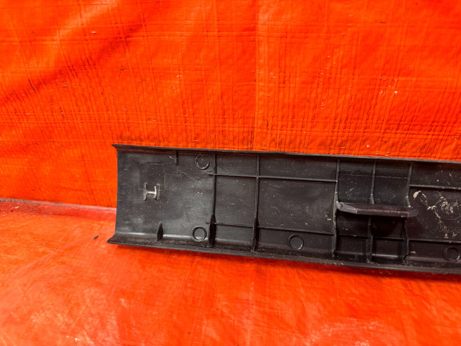 2013 13 SCION FRS   DRIVER LEFT   INNER   FLOOR PILLAR SCUFF PLATE   OEM #2935