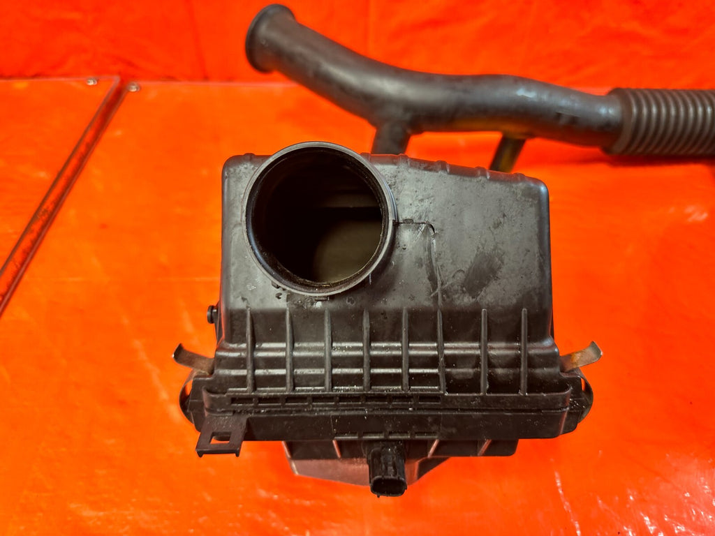 96 00 HONDA CIVIC   NON VTEC D16Y7 FACTORY INTAKE SYSTEM AIR BOX W/ ALL ARMS OEM11