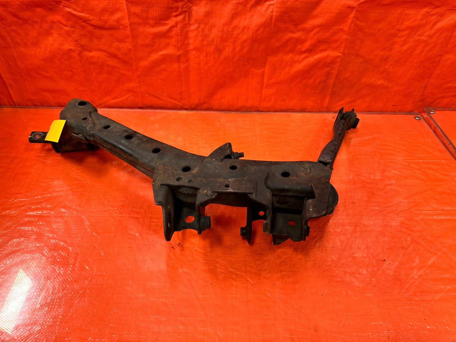 06 11 HONDA CIVIC SI   PASSENGER RIGHT REAR LOWER CONTROL TRAILING ARM OEM 286 18