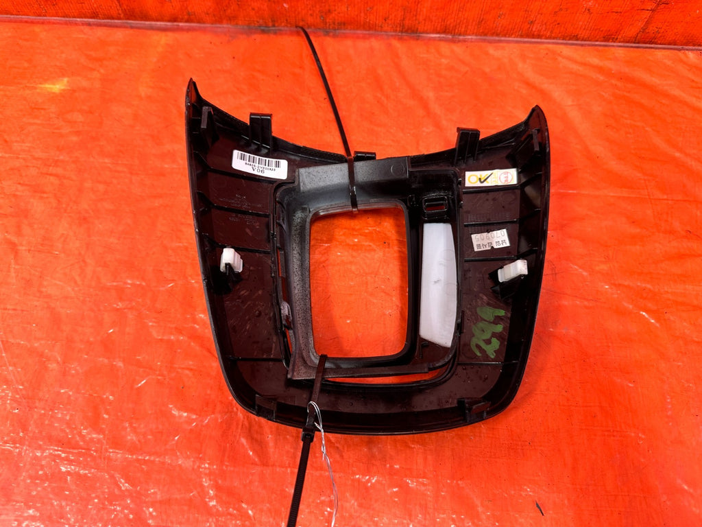13 16 HYUNDAI GENESIS COUPE   AUTOMATIC SHIFTER CONSOLE BEZEL TRIM   OEM #2992