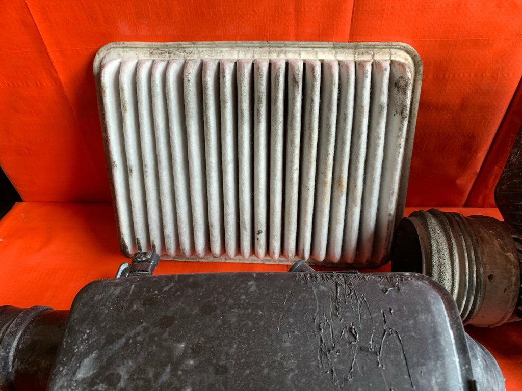 OEM 2007 07 TOYOTA TACOMA 2.7L BASE   FACTORY AIR INTAKE ARM AND BOX COMPLETE8