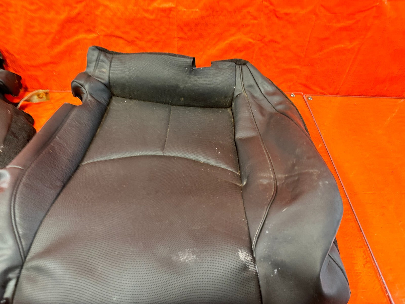 09 15 INFINITI G37 CONVERTIBLE   BLACK LEATHER REAR SEAT LOWER SKIN WRAP OEM 2782