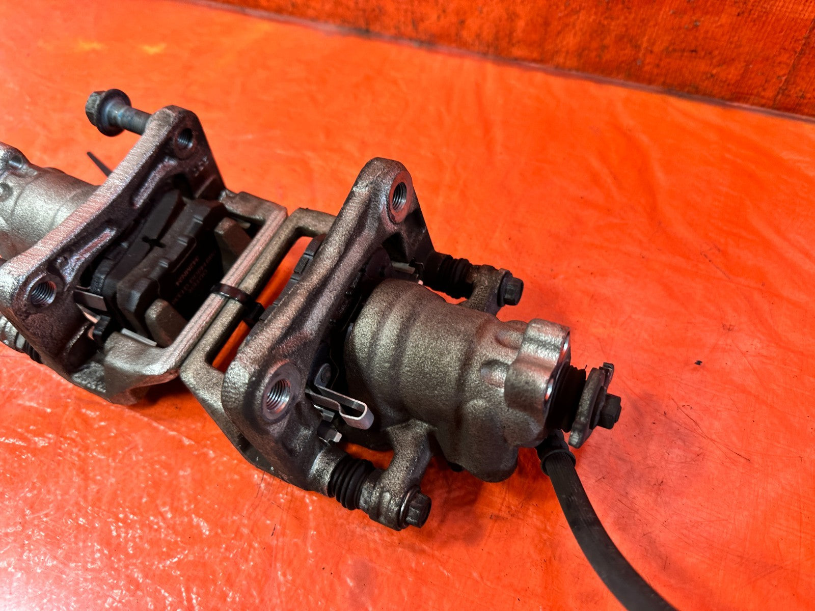 09 14 ACURA TSX   REAR BRAKE CALIPERS   LEFT RIGHT CALIPER SET   OEM FACTORY 3218