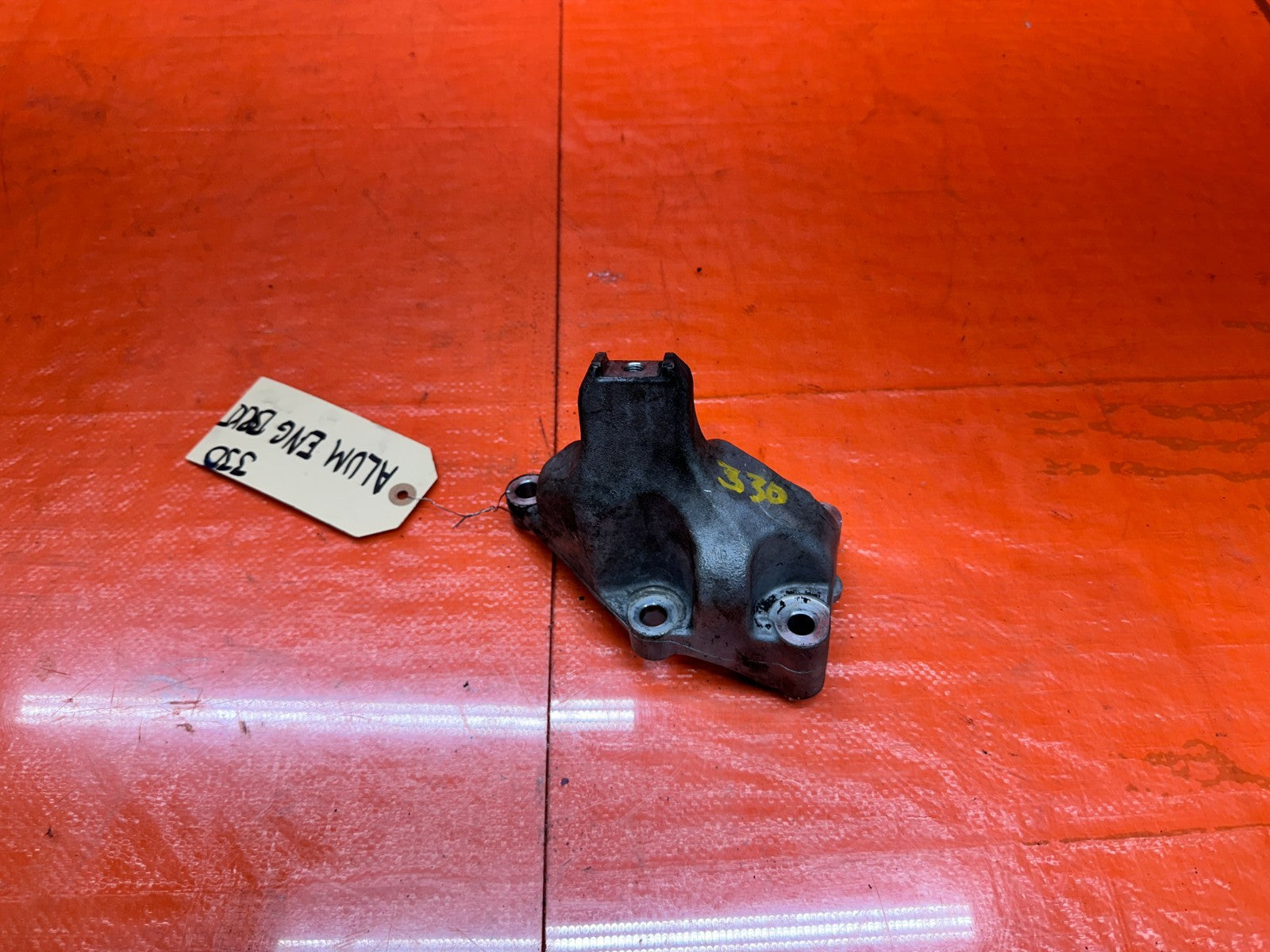 04 08 ACURA TSX 2.4L REAR ALUMINUM ENGINE MOUNT BRACKET OEM #3305