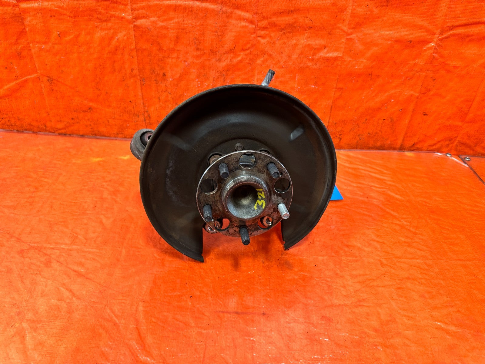 09 14 ACURA TSX   PASSENGER RIGHT REAR   SPINDLE KNUCKLE HUB W/ ARMS   OEM #305 0