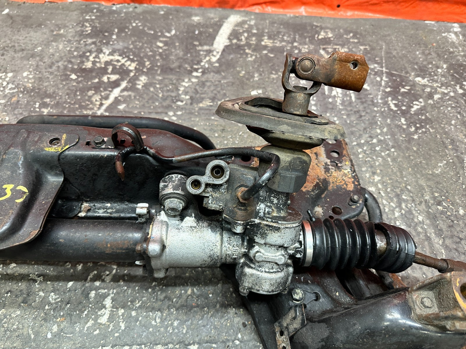 92 95 HONDA CIVIC FRONT SUBFRAME W/ RACK & CONTROL ARMS EKK2 K SWAP OEM #33314