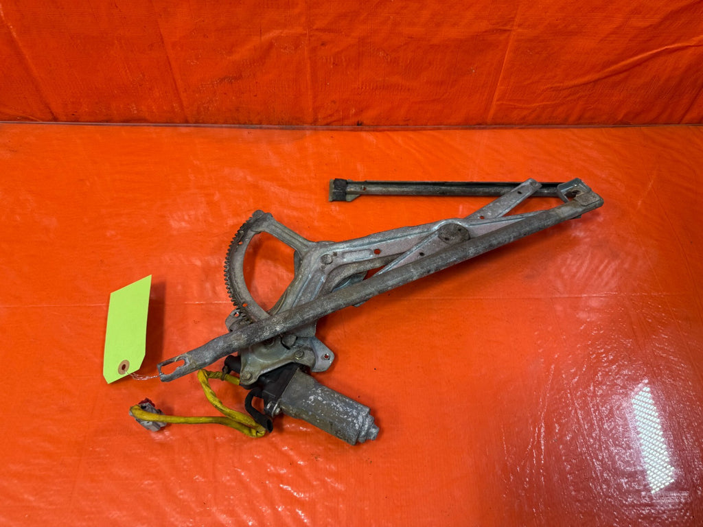 93 97 HONDA DEL SOL   DRIVER LEFT   WINDOW REGULATOR W/ MOTOR   OEM #2946