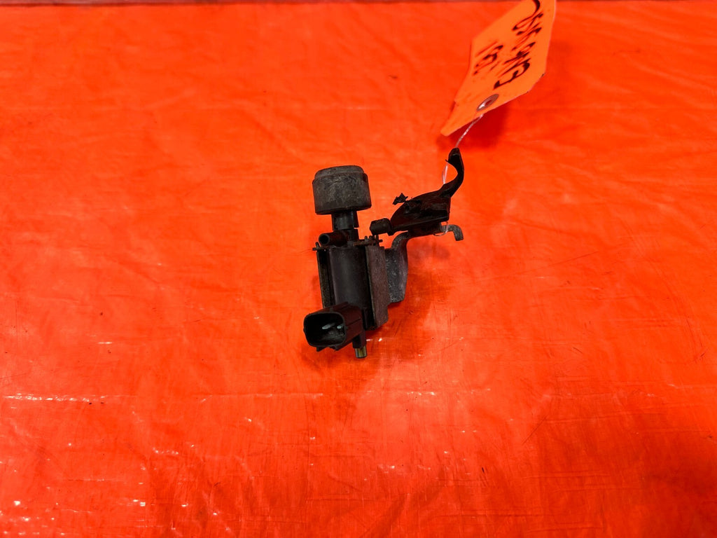 94 01 ACURA INTEGRA   PURGE VALVE   OEM FACTOR OE #2817