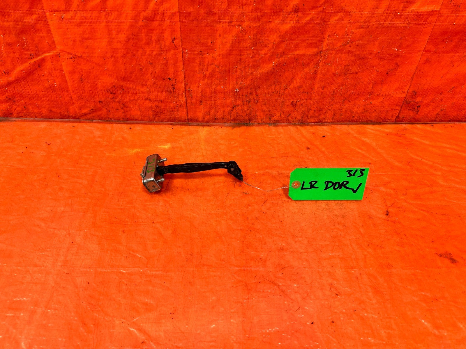 14 20 INFINITI Q50   DRIVER LEFT REAR DOOR CHECKER HINGE ARM STOPPER   OEM #3130