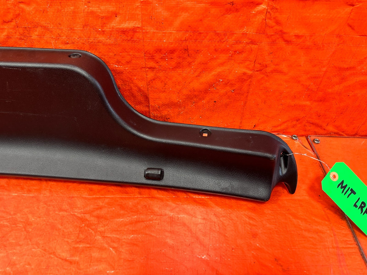 90-91 HONDA CIVIC HATCHBACK - REAR HATCH TAILGATE TRIM PLASTIC COVER OEM 3172