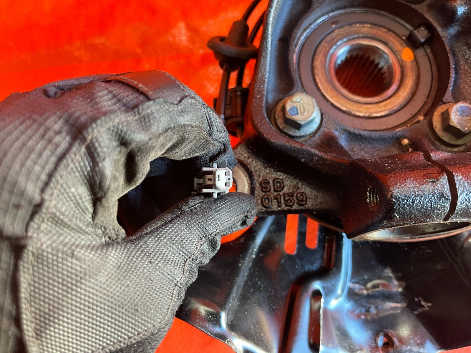 18 21 SUBARU CROSSTREK   AWD   DRIVER LEFT FRONT SPINDLE KNUCKLE HUB   OEM #728