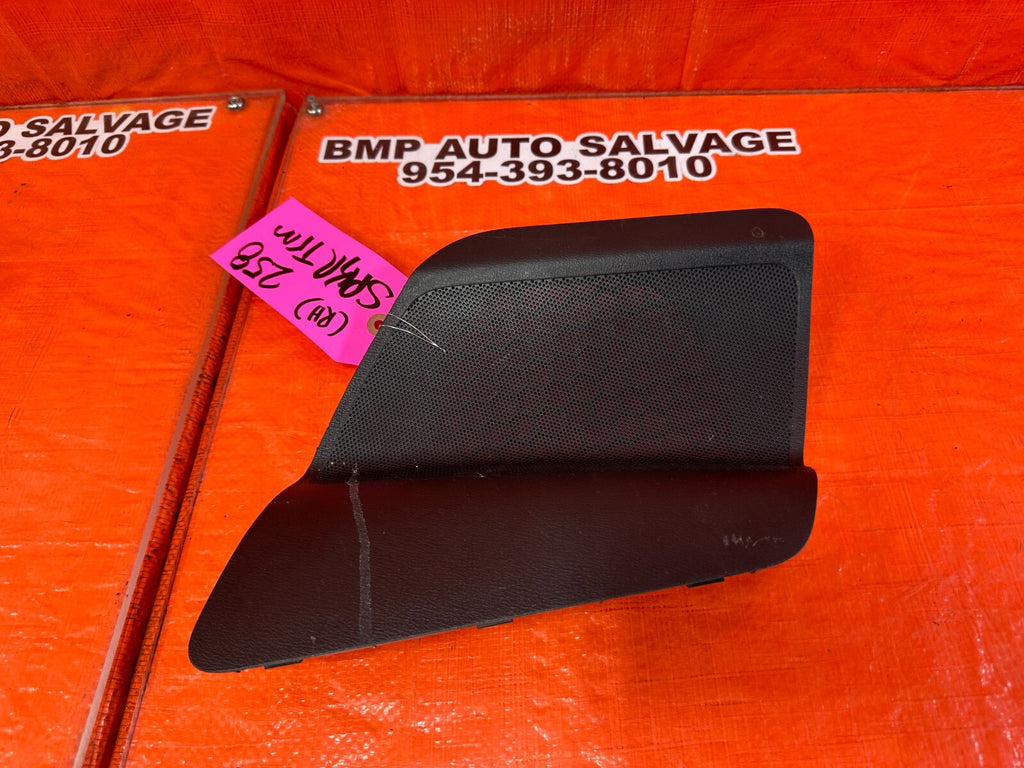 02 05 HONDA CIVIC SI EP3 HATCHBACK REAR SPEAKER COVER TRIM   RIGHT SIDE OEM #2580