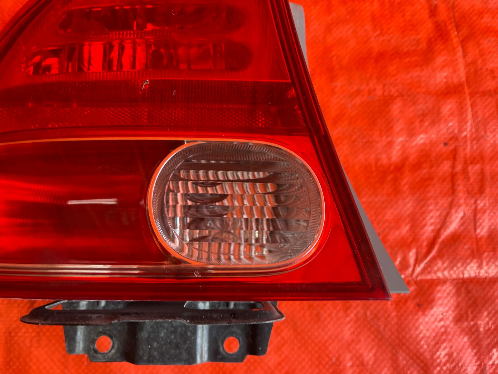 06 08 HONDA CIVIC   4 DOOR SEDAN   DRIVER LEFT OUTER TAIL LIGHT LAMP   OEM #664