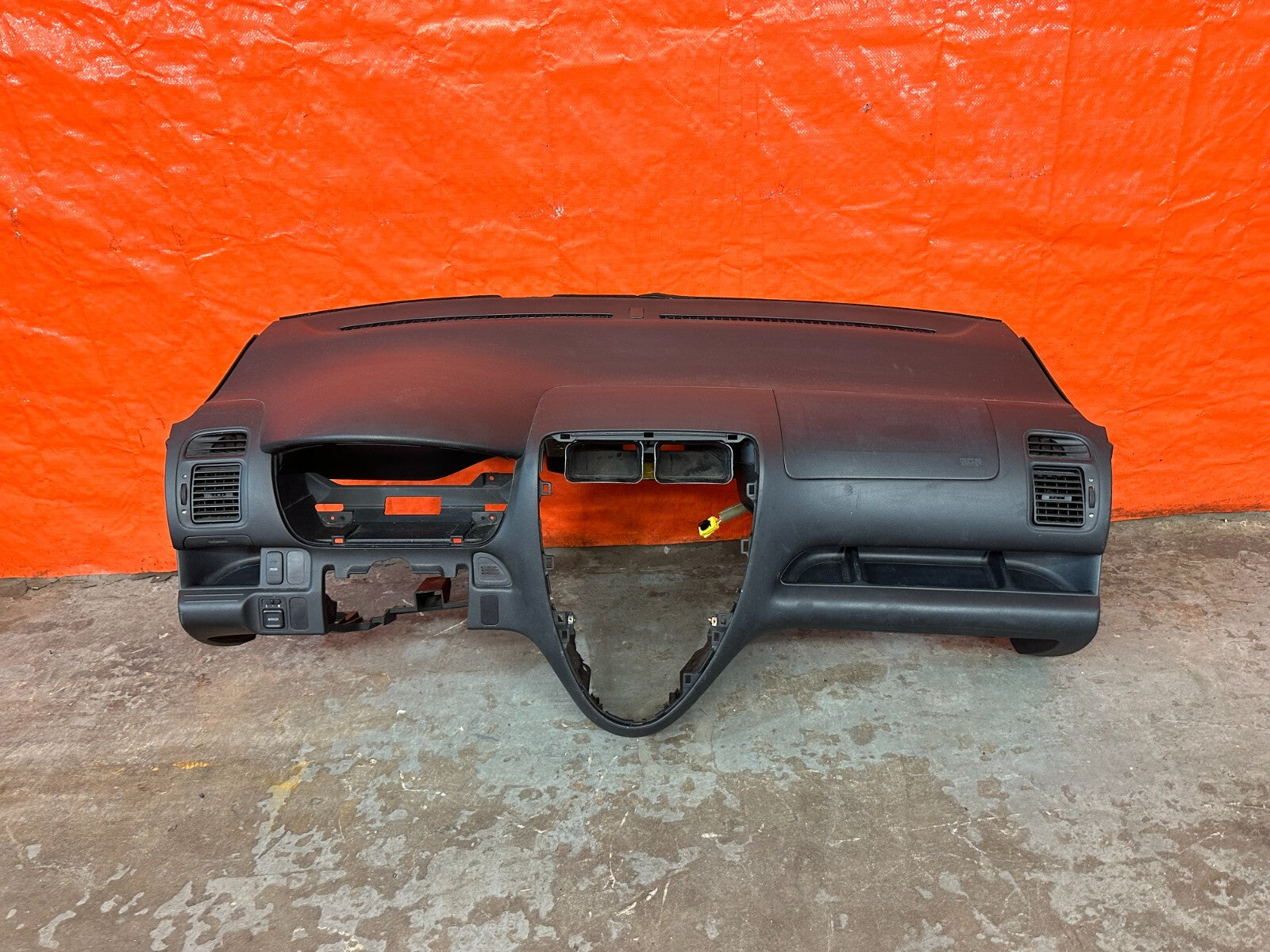 02 05 HONDA CIVIC SI EP3 HATCHBACK   DASHBOARD PANEL DASH BOARD   OEM #2130