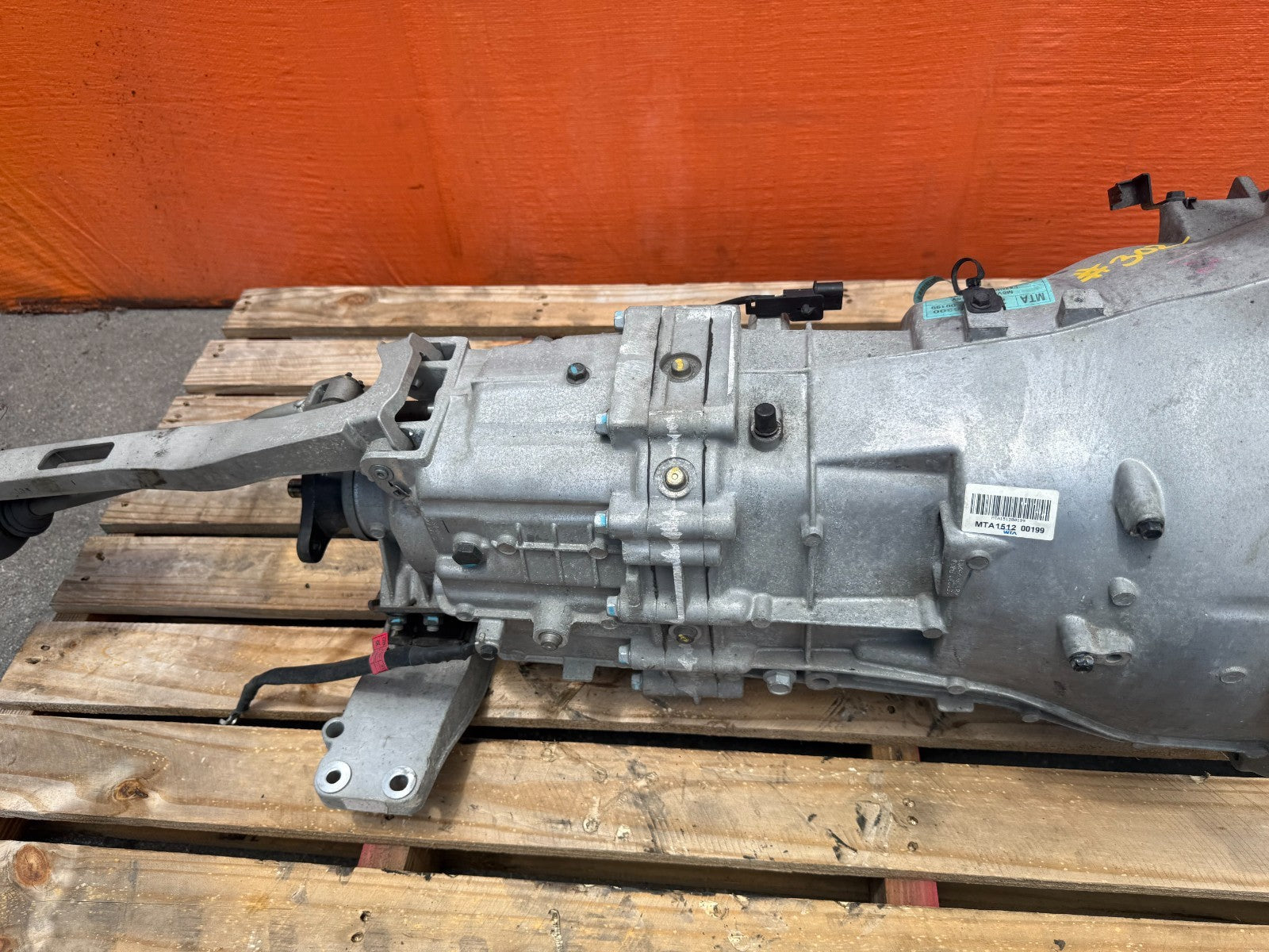 10 16 HYUNDAI GENESIS COUPE 3.8L   6 SPEED MANUAL TRANSMISSION GEAR BOX   62K3
