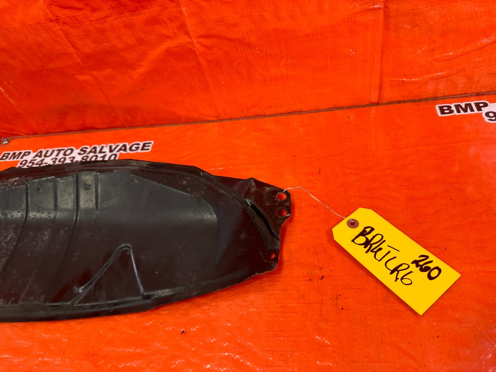06 11 CIVIC WINDSHIELD WIPER COWL EXTENSION COVER BRACKET PLATE OEM #2605