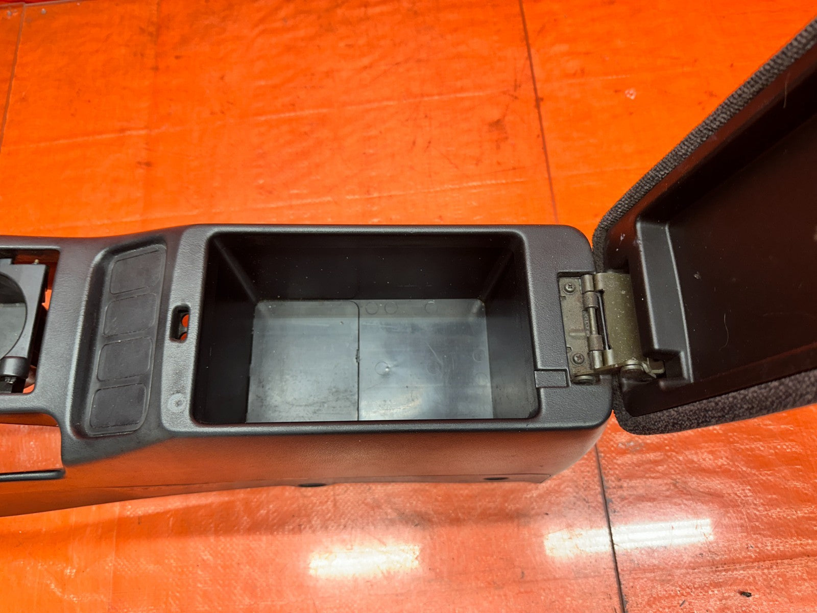 92 96 HONDA PRELUDE CENTER CONSOLE ARMREST BOX ARM REST OEM #33210