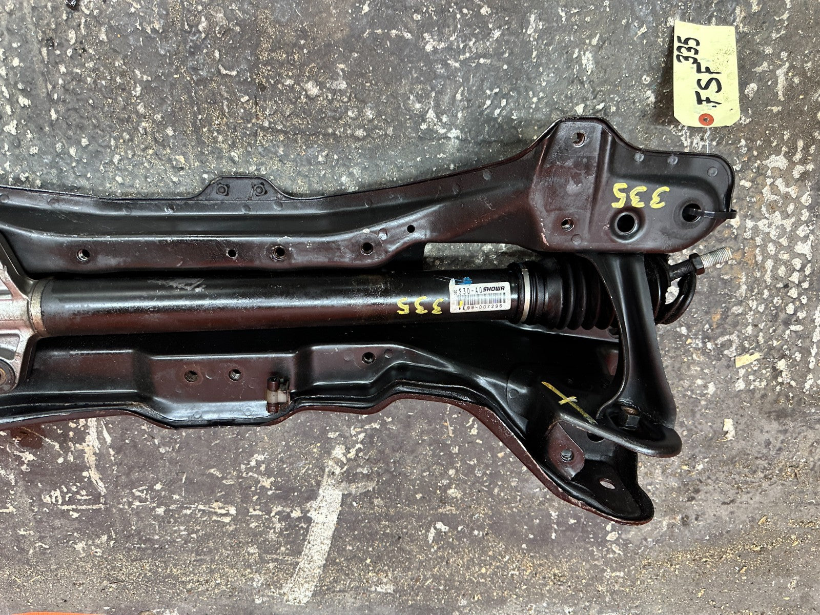 97 01 HONDA PRELUDE 2.2L FRONT SUBFRAME K MEMBER W/ POWER STEERING RACK OEM #3355