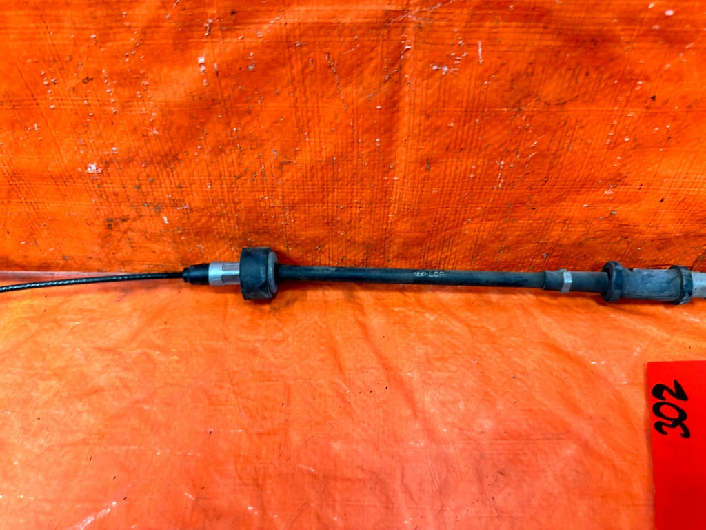 10 16 HYUNDAI GENESIS COUPE   DRIVER LEFT REAR SPINDLE KNUCKLE HUB OEM #30210