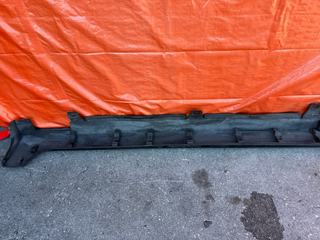 04 05 ACURA TSX   SIDE SKIRT ROCKER MOLDING TRIM   RIGHT SIDE   OEM #31210